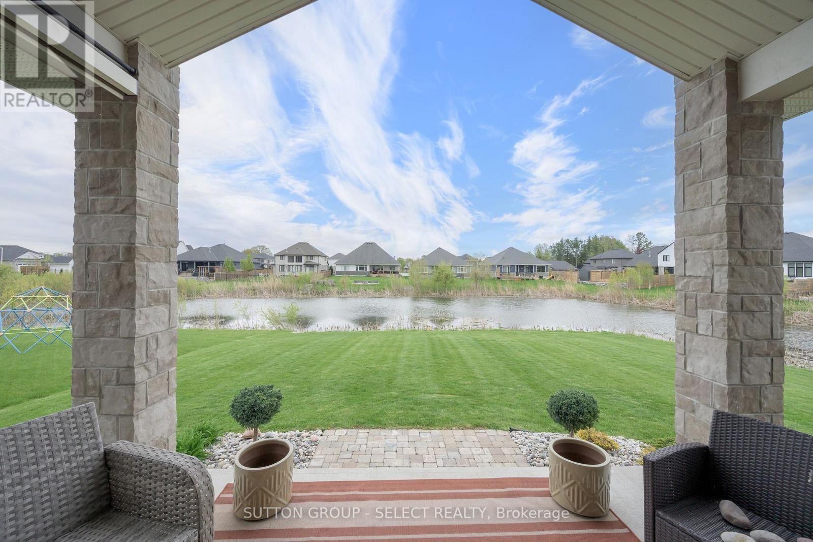 723 Pondhaven Road, Strathroy-Caradoc, Ontario  N0L 1W0 - Photo 42 - X13126384