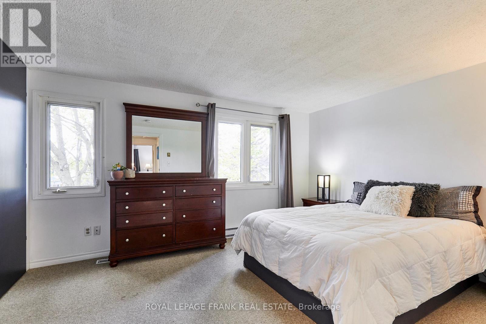 33 Overbank Drive, Oshawa, Ontario  L1J 7X9 - Photo 20 - E13126470