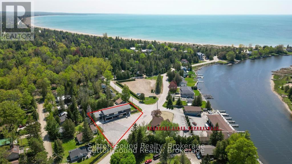68 SAUBLE FALLS ROAD, South Bruce Peninsula, Ontario