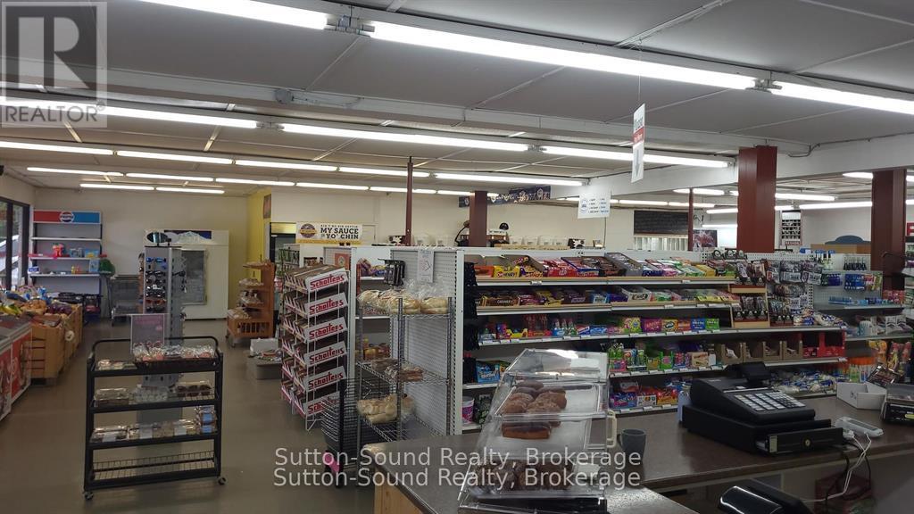 68 Sauble Falls Road, South Bruce Peninsula, Ontario  N0H 2G0 - Photo 37 - X13126410