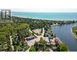68 SAUBLE FALLS ROAD, south bruce peninsula, Ontario