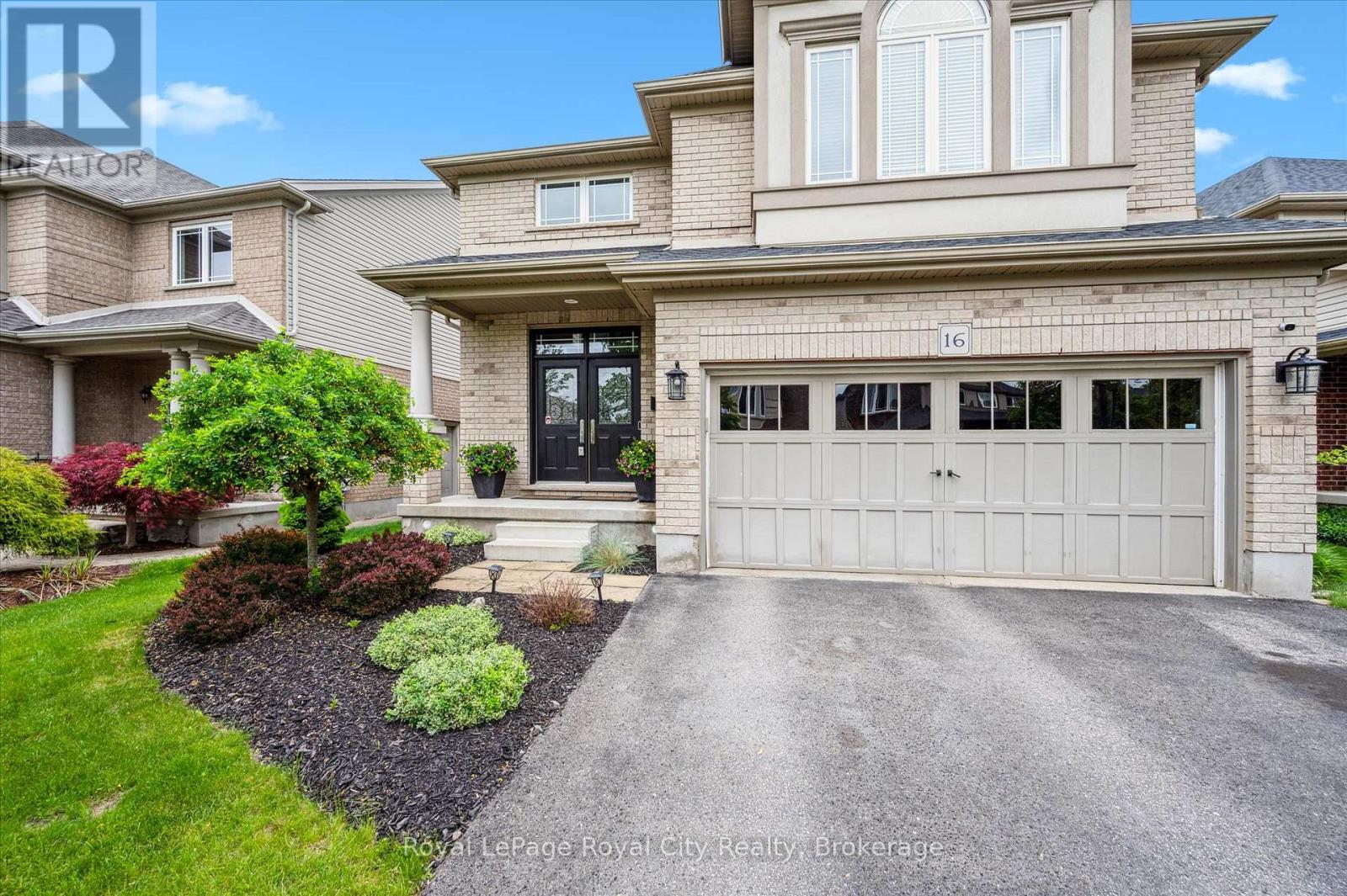 16 Hall Avenue, Guelph (Pineridge/westminster Woods), Ontario  N1L 0B3 - Photo 2 - X13126474
