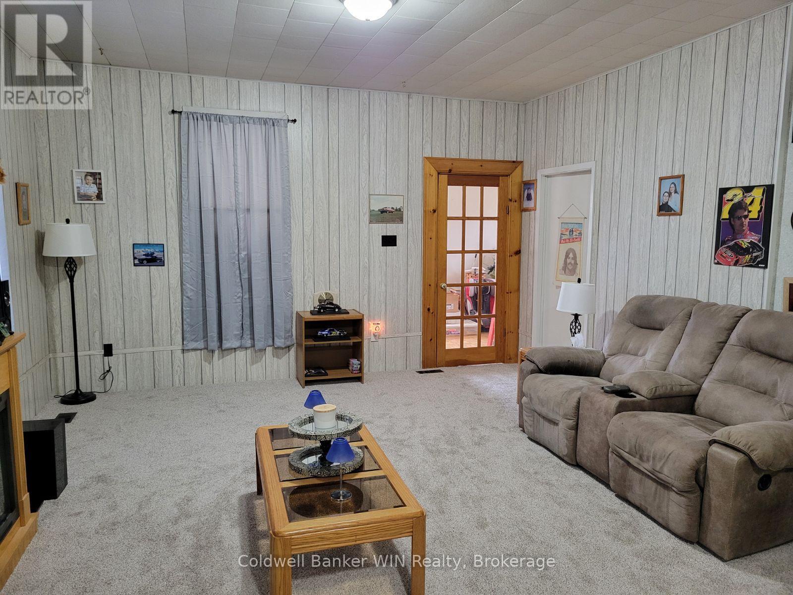 360 James Street, Wellington North, Ontario  N0G 2L3 - Photo 17 - X13126622