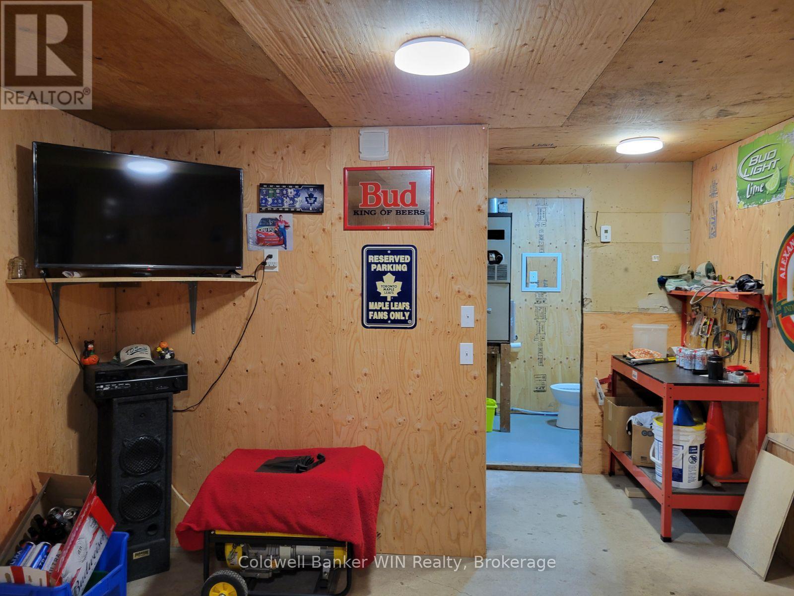 360 James Street, Wellington North, Ontario  N0G 2L3 - Photo 29 - X13126622