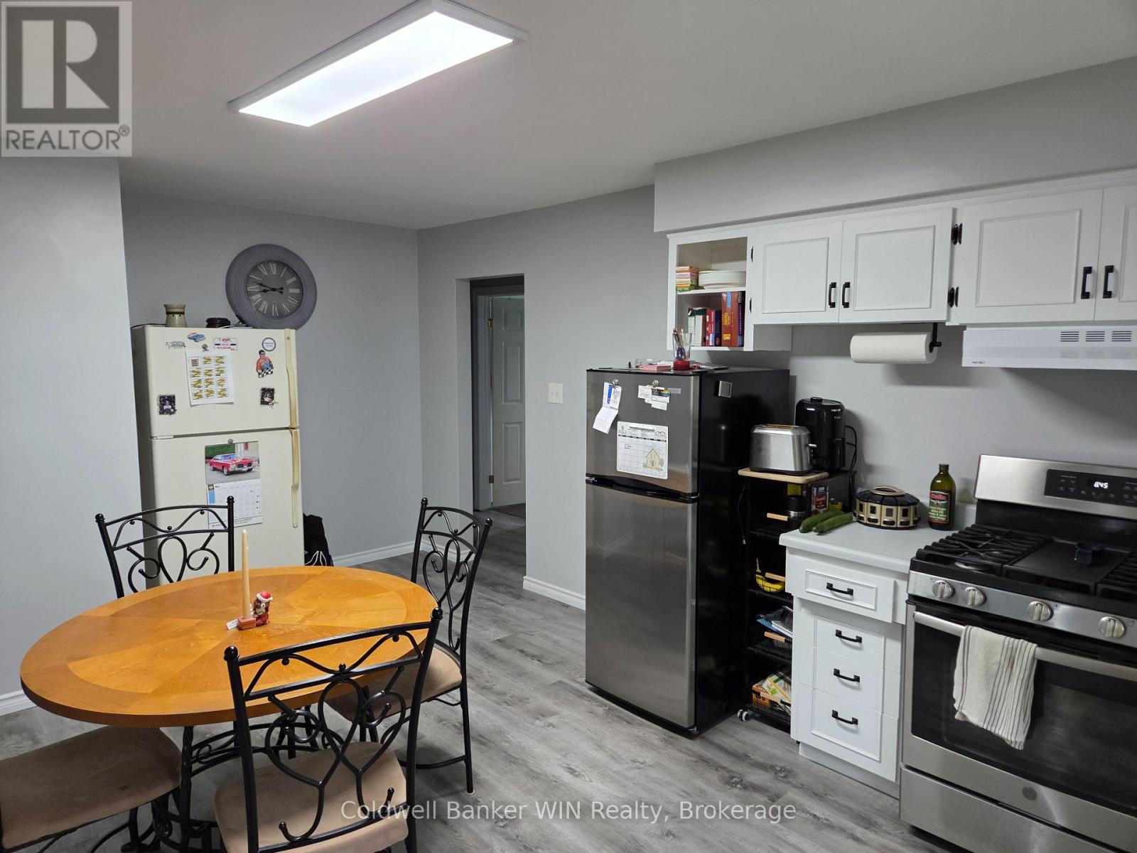 360 James Street, Wellington North, Ontario  N0G 2L3 - Photo 5 - X13126622