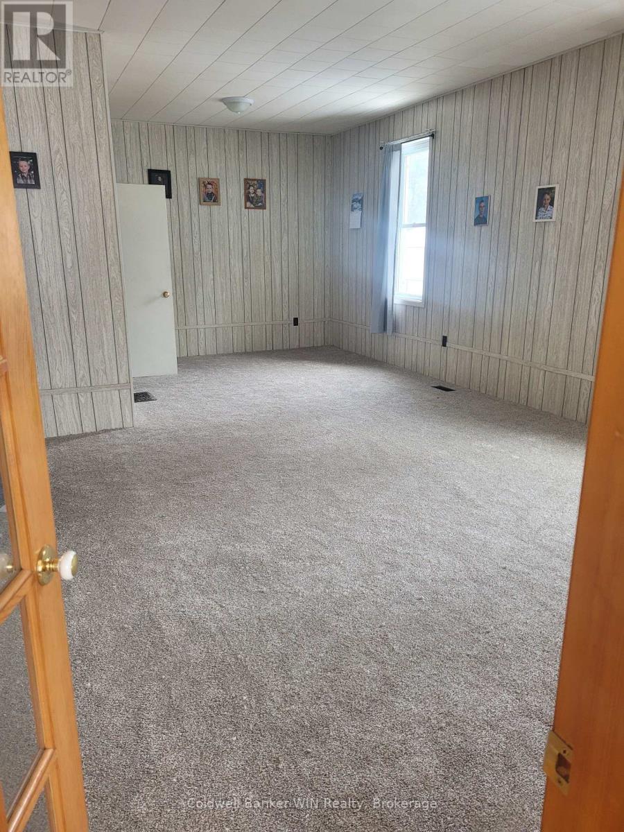 360 James Street, Wellington North, Ontario  N0G 2L3 - Photo 7 - X13126622