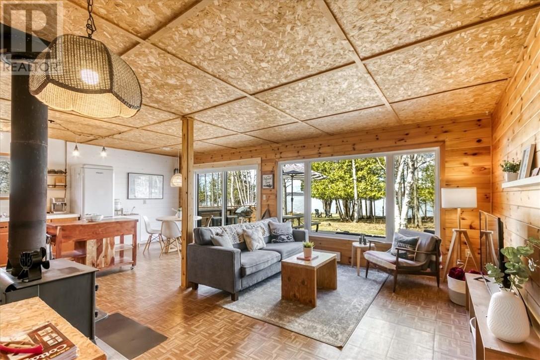 35 Maplewood Trail, Kagawong, Ontario  P0P 1J0 - Photo 16 - 2127700