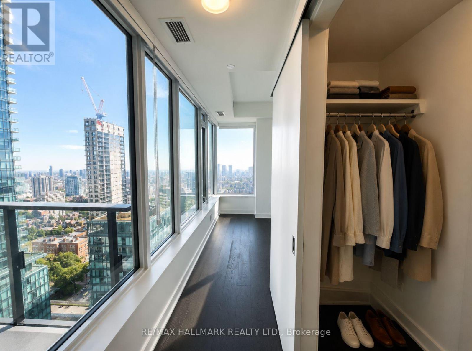 3502 - 11 Yorkville Avenue, Toronto, Ontario  M4W 0B7 - Photo 8 - C13126428