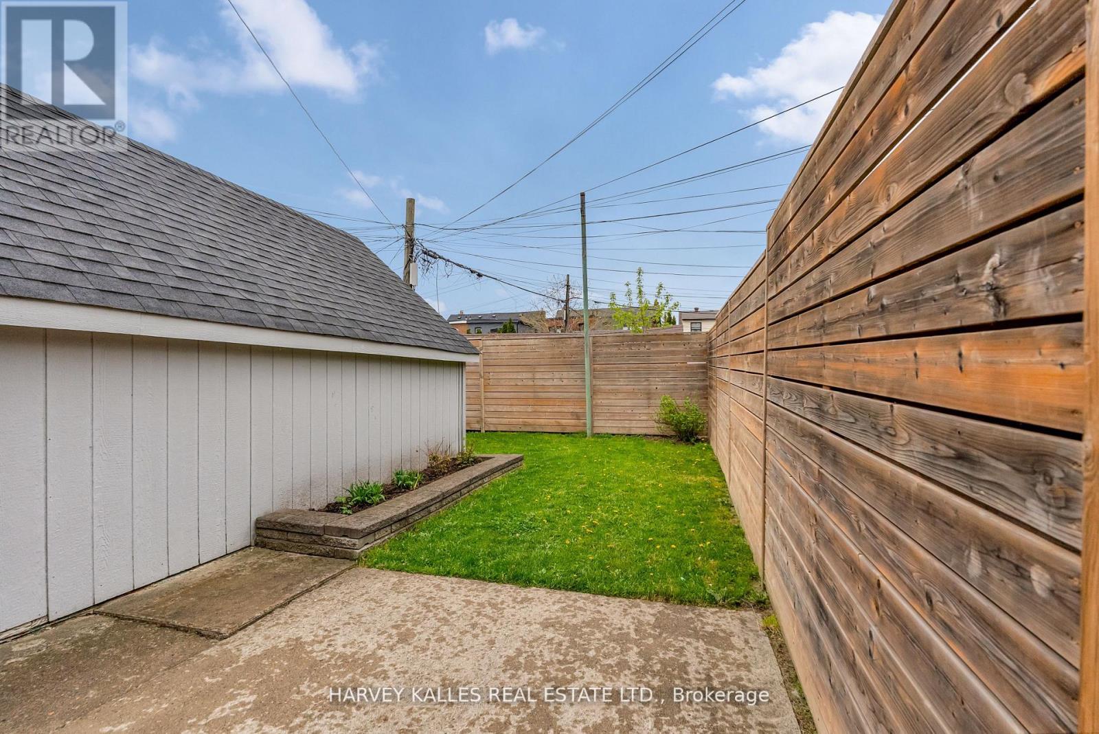 326 Glenholme Avenue, Toronto, Ontario  M6E 3E3 - Photo 45 - C13126444