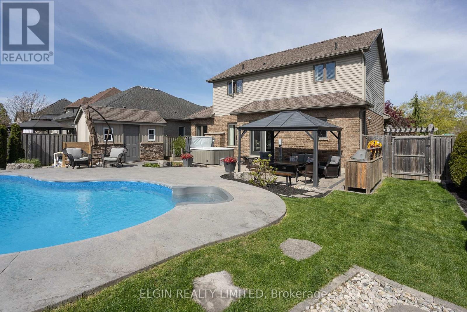 2062 Westwick Walk, London South, Ontario  N6P 0A2 - Photo 30 - X13126530