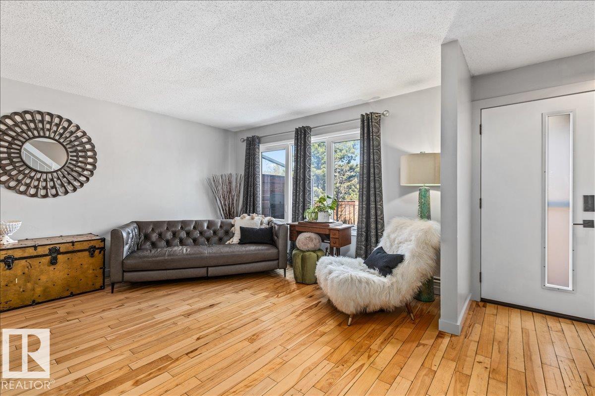 14222 91 Av Nw, Edmonton, Alberta  T5R 4Y4 - Photo 4 - E4487578