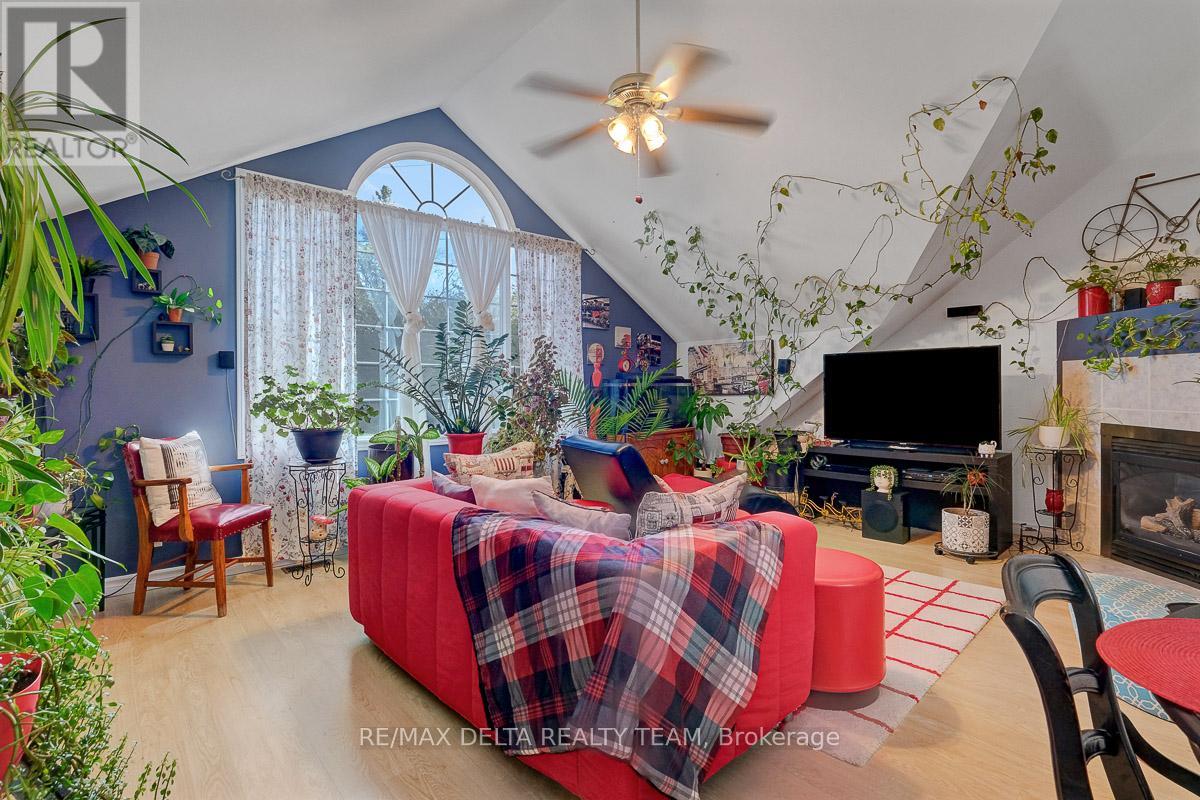 1079 Laporte Street, Ottawa, Ontario  K1J 7B3 - Photo 32 - X13126420