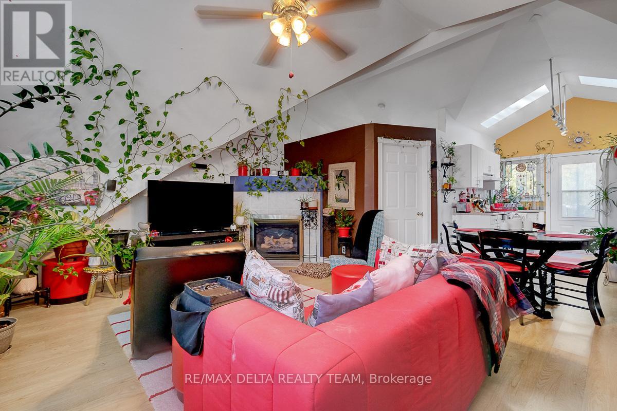 1079 Laporte Street, Ottawa, Ontario  K1J 7B3 - Photo 33 - X13126420
