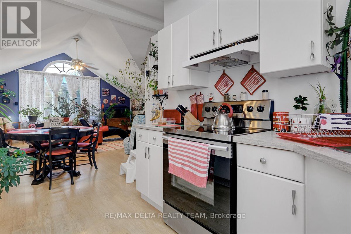 1079 Laporte Street, Ottawa, Ontario  K1J 7B3 - Photo 38 - X13126420