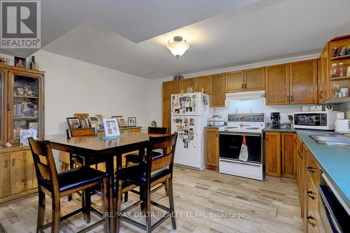 1079 Laporte Street, Ottawa, Ontario  K1J 7B3 - Photo 44 - X13126420
