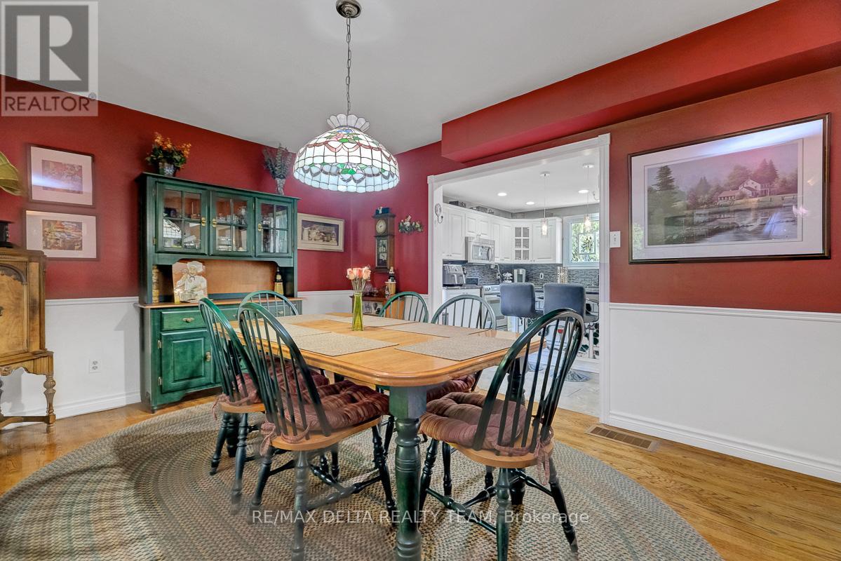 1079 Laporte Street, Ottawa, Ontario  K1J 7B3 - Photo 6 - X13126420