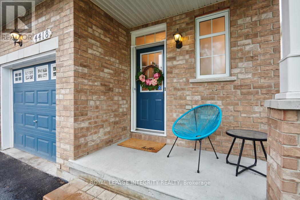 4418 Goldeneye Way, Ottawa, Ontario  K1V 2J3 - Photo 2 - X13126506