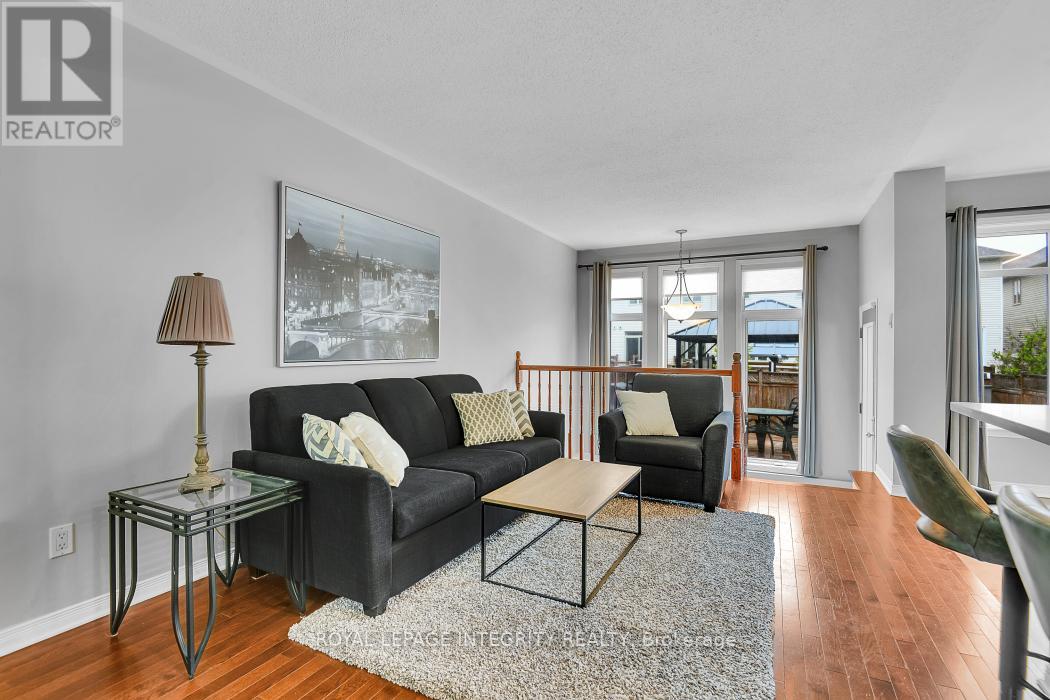 4418 Goldeneye Way, Ottawa, Ontario  K1V 2J3 - Photo 5 - X13126506