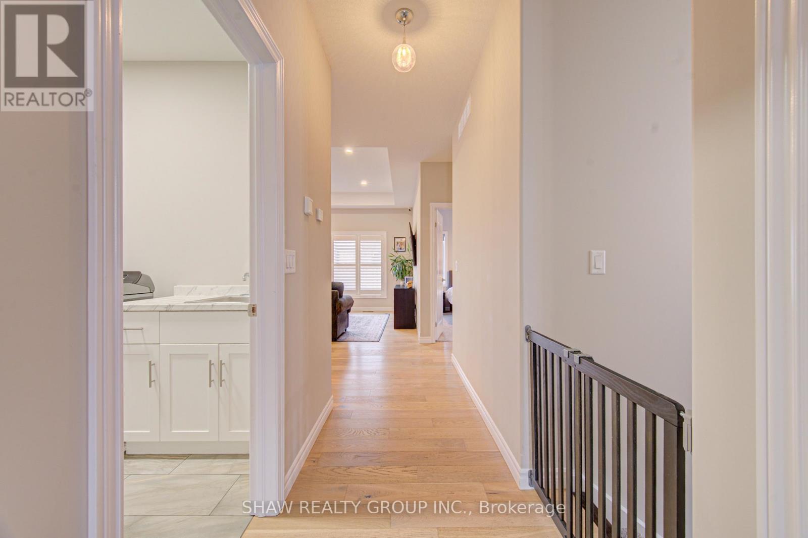 15 Matheson Crescent, East Zorra-Tavistock, Ontario  N0J 1M0 - Photo 6 - X13118052