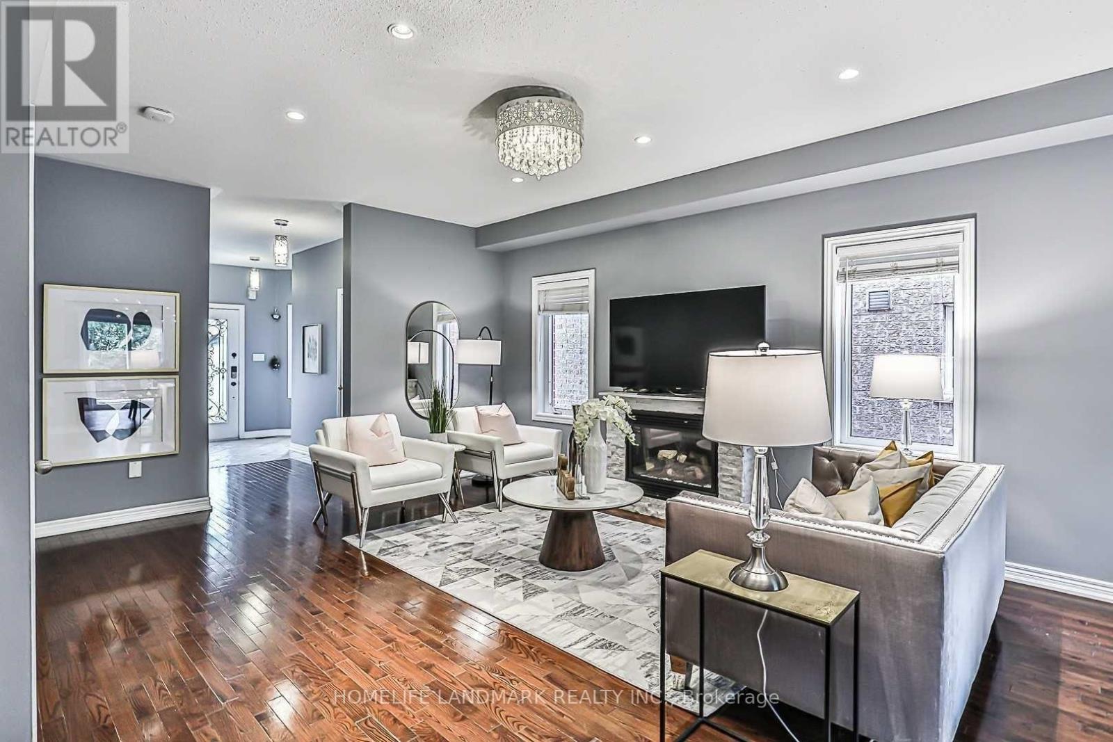 30 Ozner Crescent, Vaughan, Ontario  L4H 0E2 - Photo 6 - N13126516