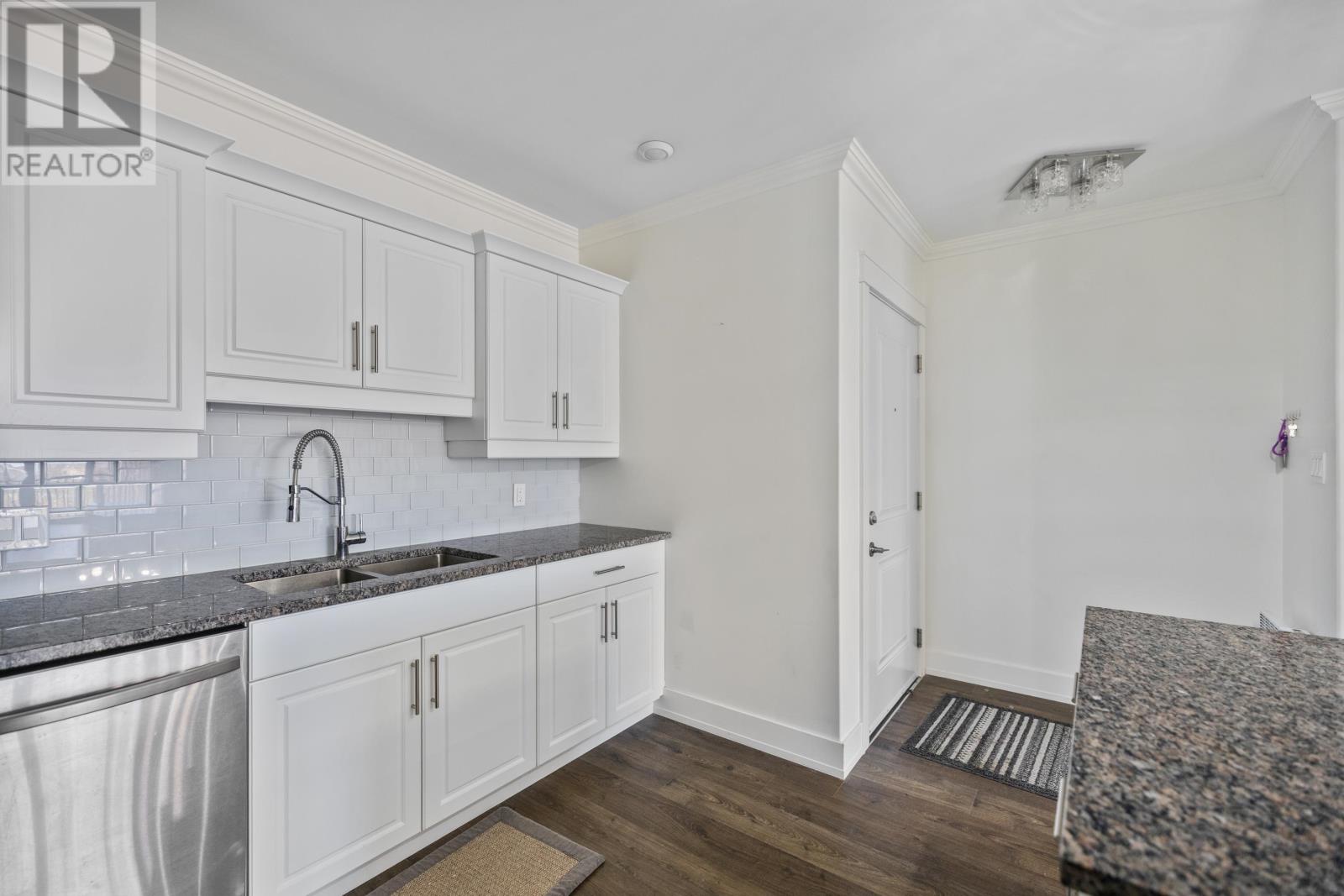 213 212 Shakespeare Drive, Stratford, Prince Edward Island  C1B 4B7 - Photo 10 - 202610830