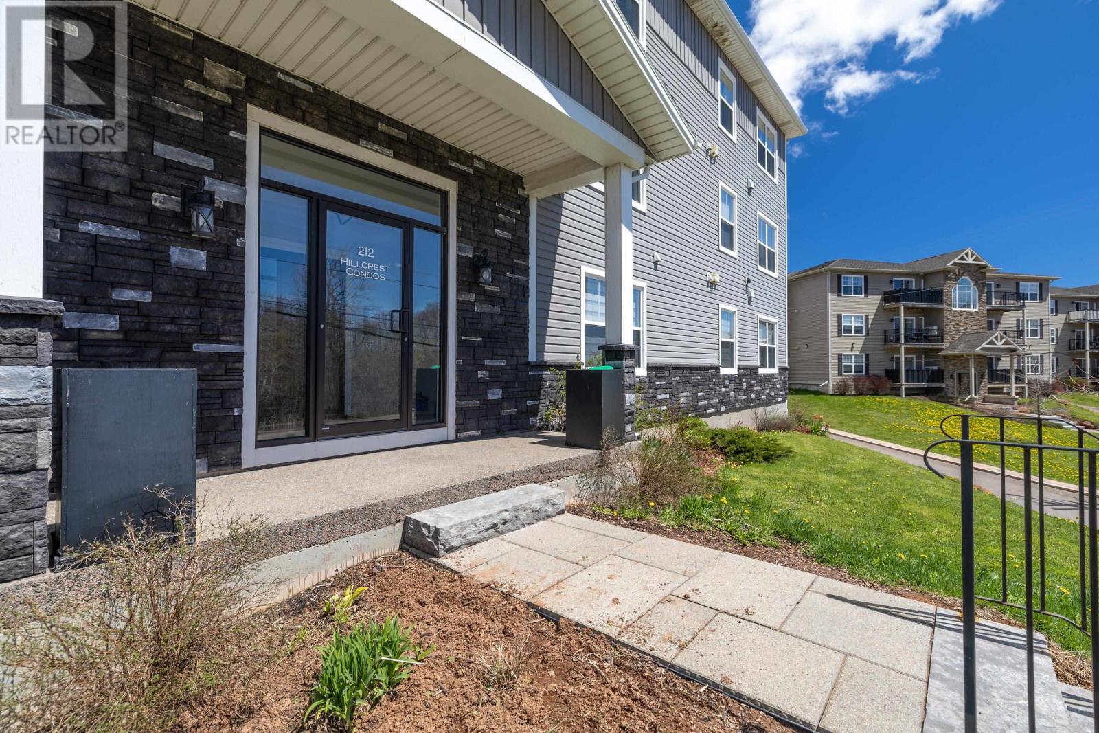 213 212 Shakespeare Drive, Stratford, Prince Edward Island  C1B 4B7 - Photo 4 - 202610830