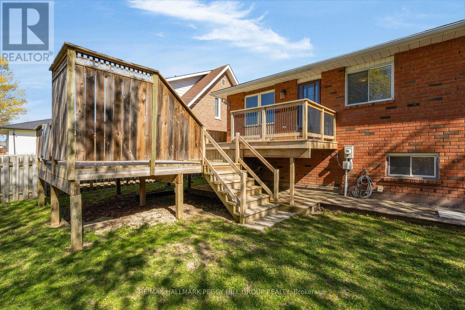16 Glenview Avenue, Springwater (Elmvale), Ontario  L0L 1P0 - Photo 15 - S13126402