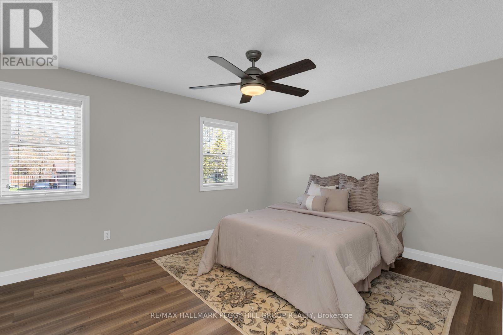 16 Glenview Avenue, Springwater (Elmvale), Ontario  L0L 1P0 - Photo 7 - S13126402