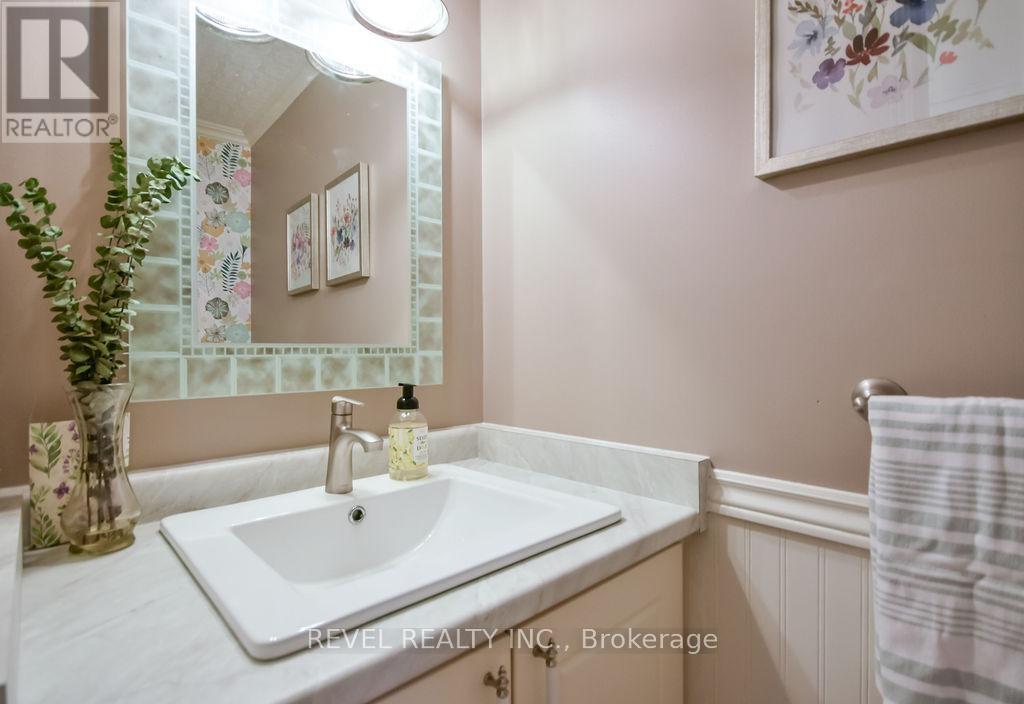 36 Athabaska Road, Barrie (Holly), Ontario  L4N 8E6 - Photo 17 - S13126448
