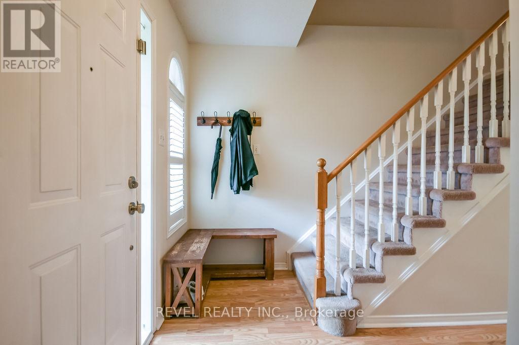 36 Athabaska Road, Barrie (Holly), Ontario  L4N 8E6 - Photo 18 - S13126448