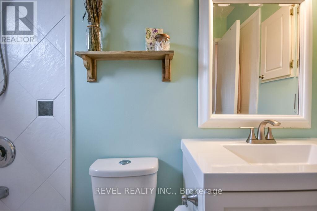 36 Athabaska Road, Barrie (Holly), Ontario  L4N 8E6 - Photo 22 - S13126448