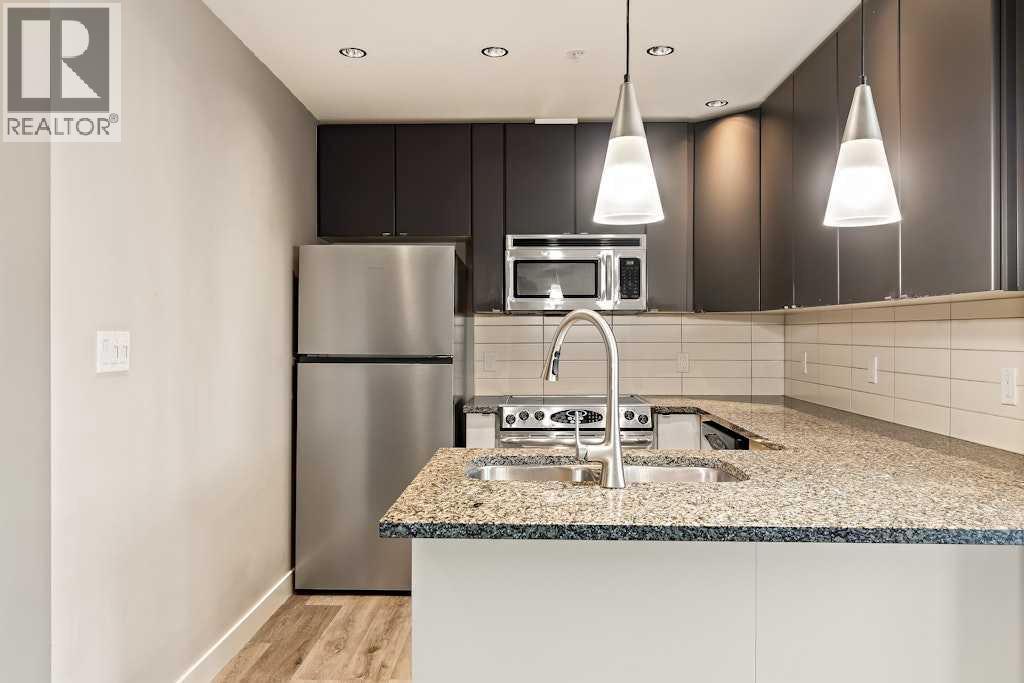 503, 788 12 Avenue SW, Calgary, Alberta  T2R 0H1 - Photo 5 - A2289180