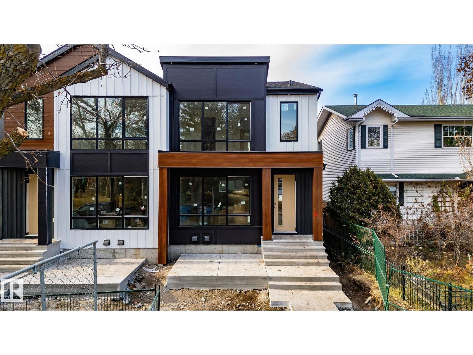 9224 94 St Nw, Edmonton, Alberta  T6C 3V5 - Photo 2 - E4487580