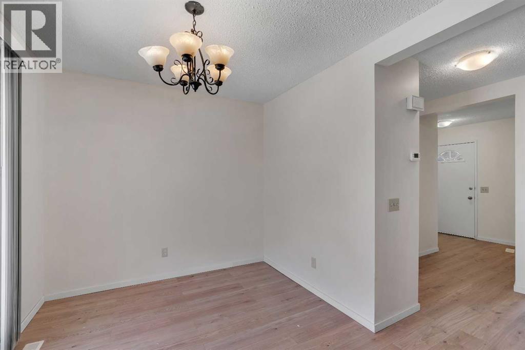 68 Templeson Crescent Ne, Calgary, Alberta  T1Y 5L8 - Photo 9 - A2305235