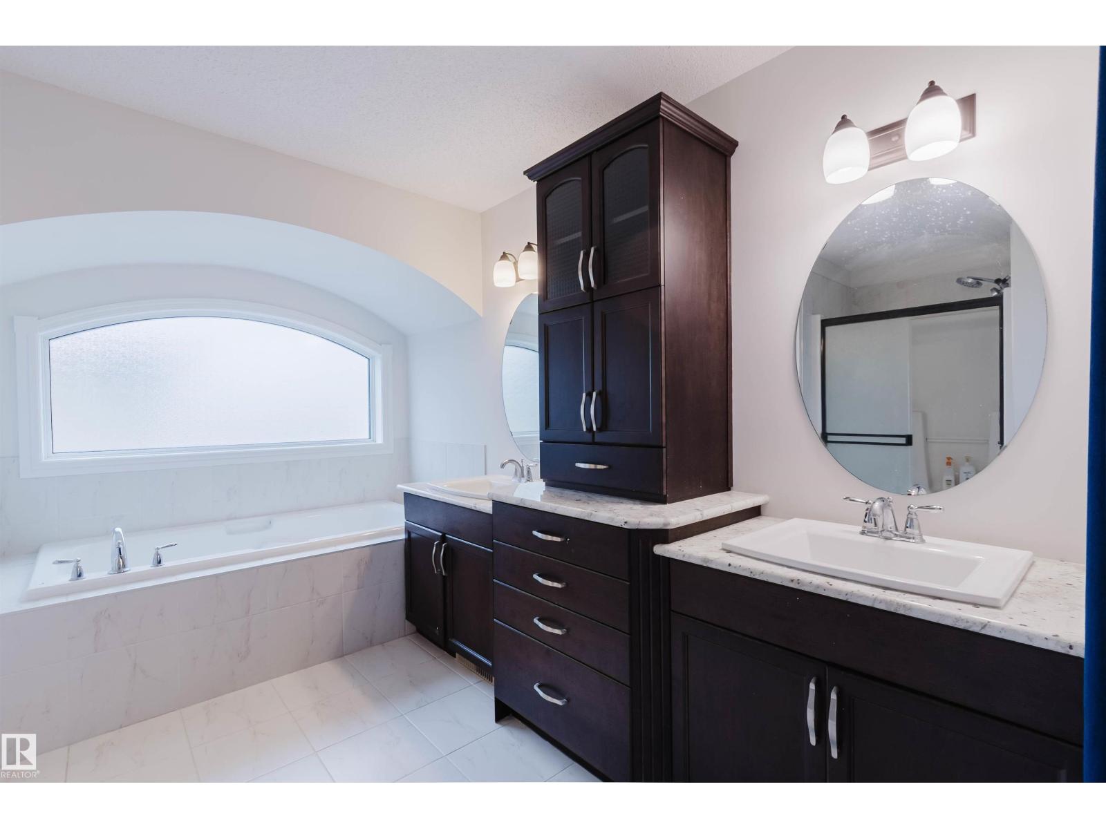 17718 5a Av Sw, Edmonton, Alberta  T6W 2L4 - Photo 37 - E4487581