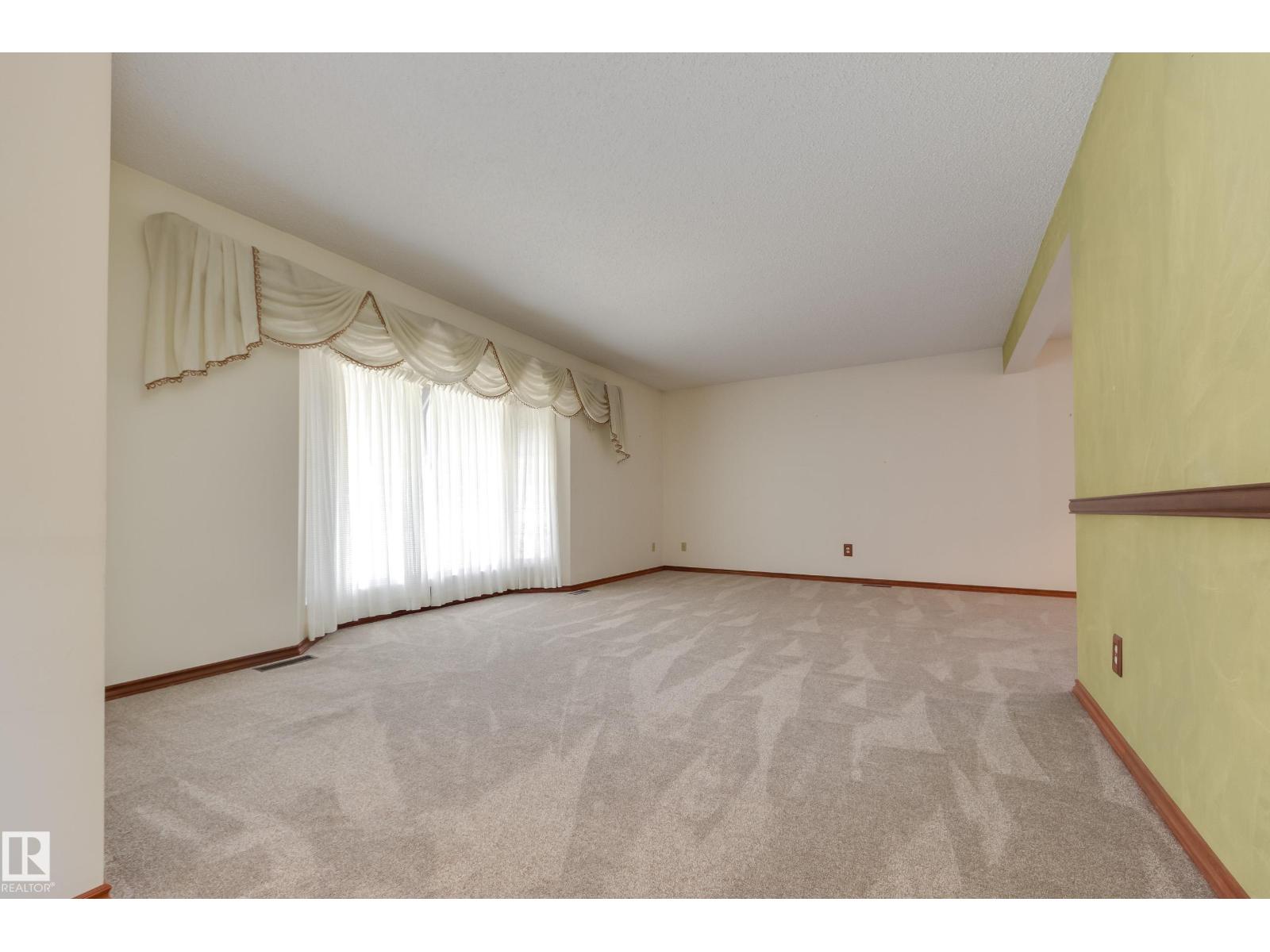 12307 54 St Nw, Edmonton, Alberta  T5W 3N7 - Photo 4 - E4487585