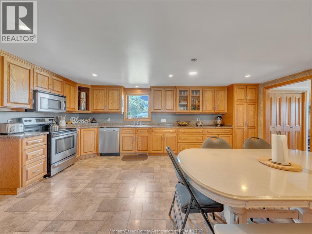 12144 12th Concession, Essex, Ontario  N0R 1J0 - Photo 7 - 26011113