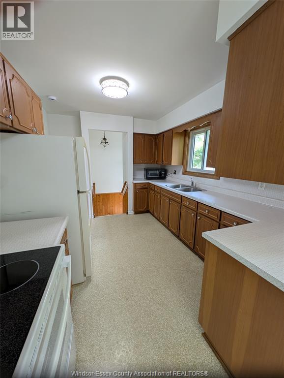 1867 Kent, Windsor, Ontario  N9E 3R4 - Photo 11 - 26011112