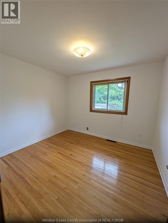 1867 Kent, Windsor, Ontario  N9E 3R4 - Photo 15 - 26011112