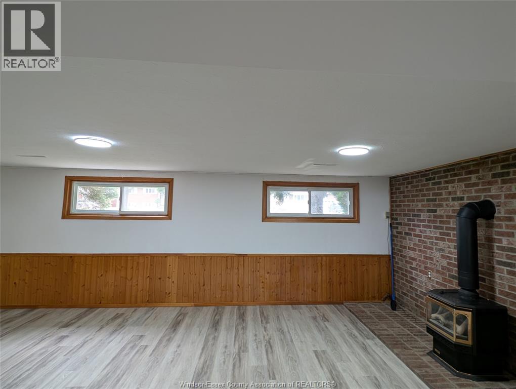 1867 Kent, Windsor, Ontario  N9E 3R4 - Photo 24 - 26011112