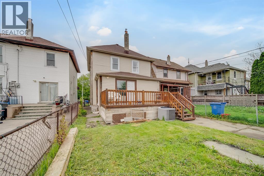 748 Moy, Windsor, Ontario  N9A 2N6 - Photo 36 - 26011084