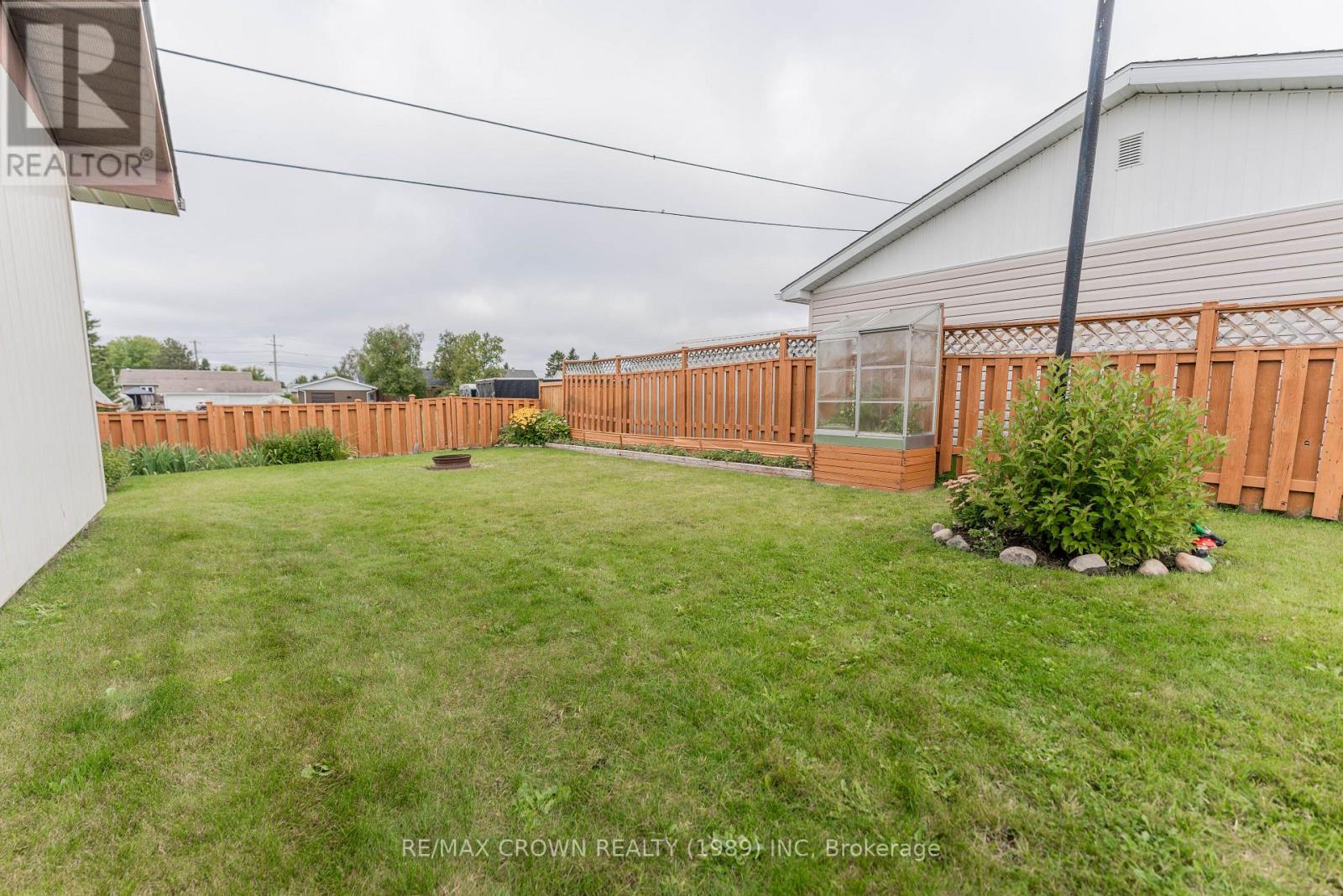 36 Art Street, Smooth Rock Falls, Ontario  P0L 2B0 - Photo 43 - T13126670