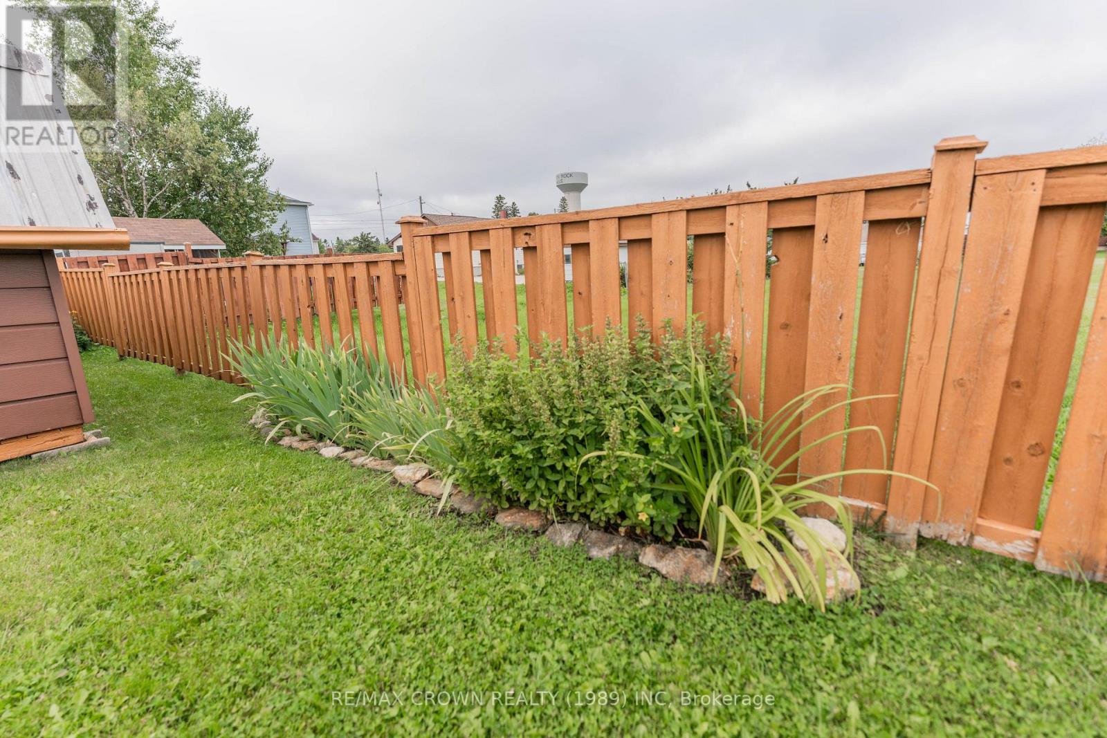 36 Art Street, Smooth Rock Falls, Ontario  P0L 2B0 - Photo 46 - T13126670