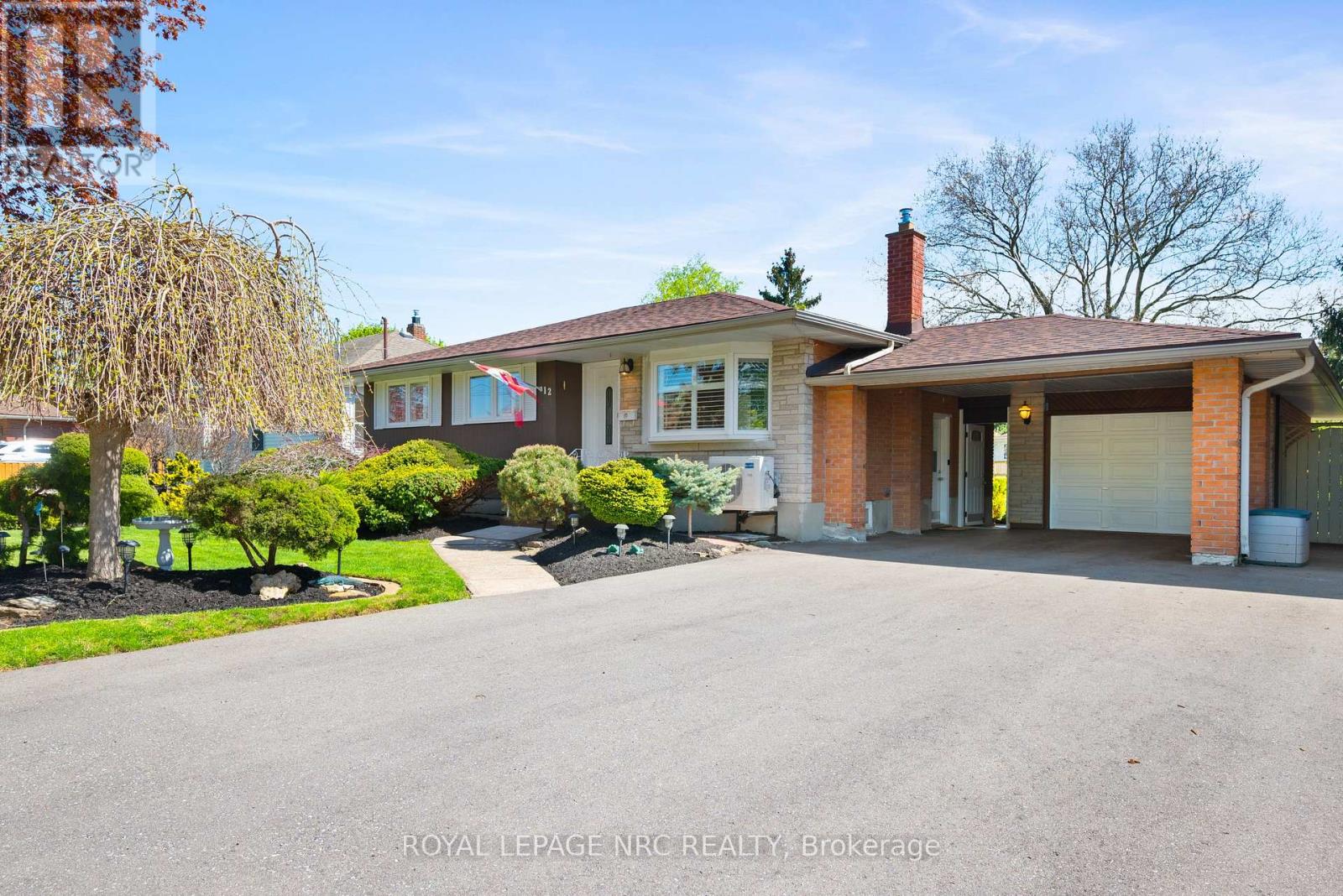 12 Glenview Avenue E, St. Catharines, Ontario  L2N 2Z6 - Photo 2 - X13126730