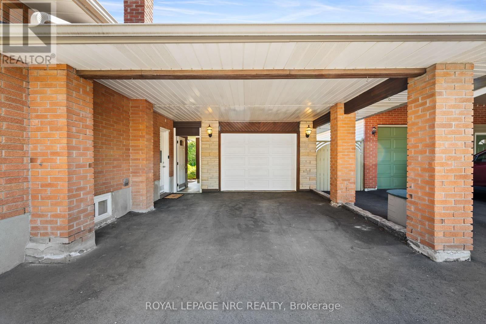 12 Glenview Avenue E, St. Catharines, Ontario  L2N 2Z6 - Photo 21 - X13126730