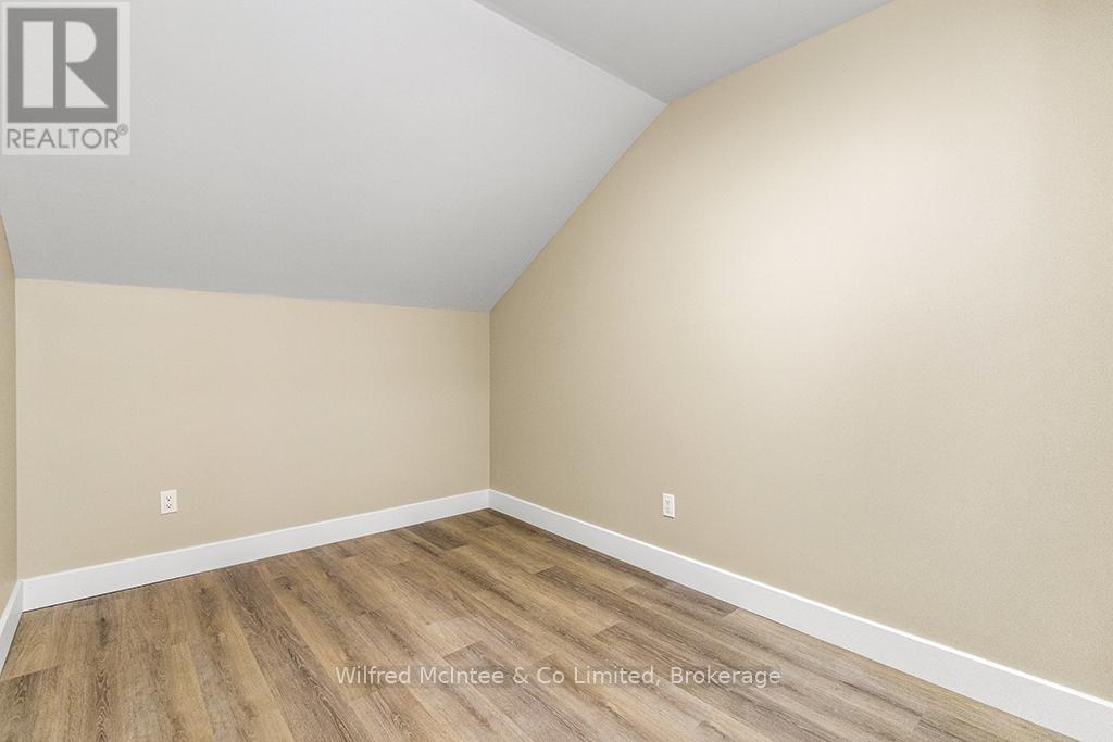 225 Saugeen Street, Saugeen Shores, Ontario  N0H 2L0 - Photo 24 - X12828372