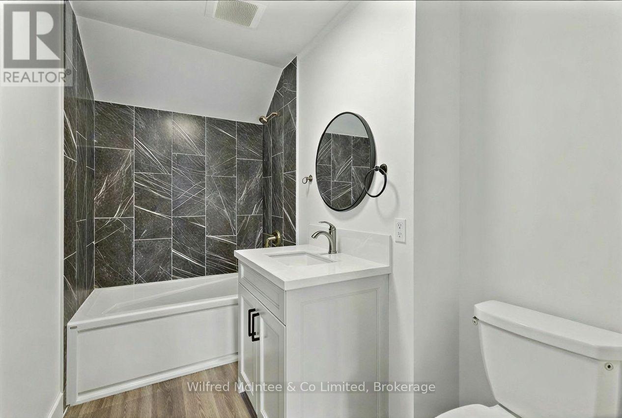 225 Saugeen Street, Saugeen Shores, Ontario  N0H 2L0 - Photo 28 - X12828372