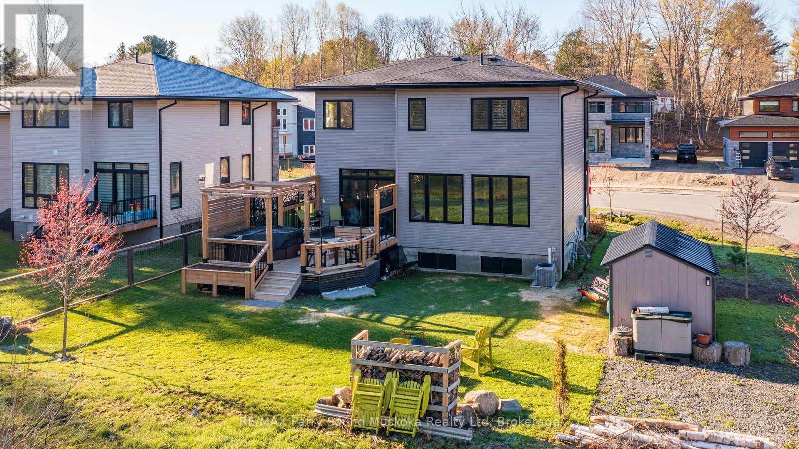 44 Dennis Drive, Parry Sound, Ontario  P2A 0E6 - Photo 35 - X12890258