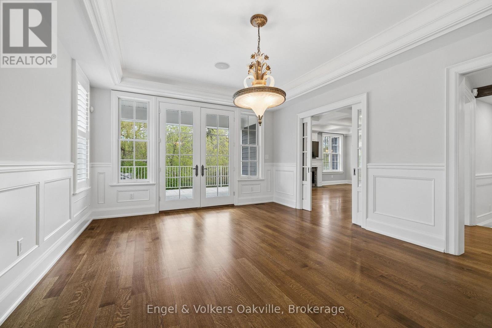 1182 Streambank Drive, Mississauga, Ontario  L5H 1W8 - Photo 12 - W13126744