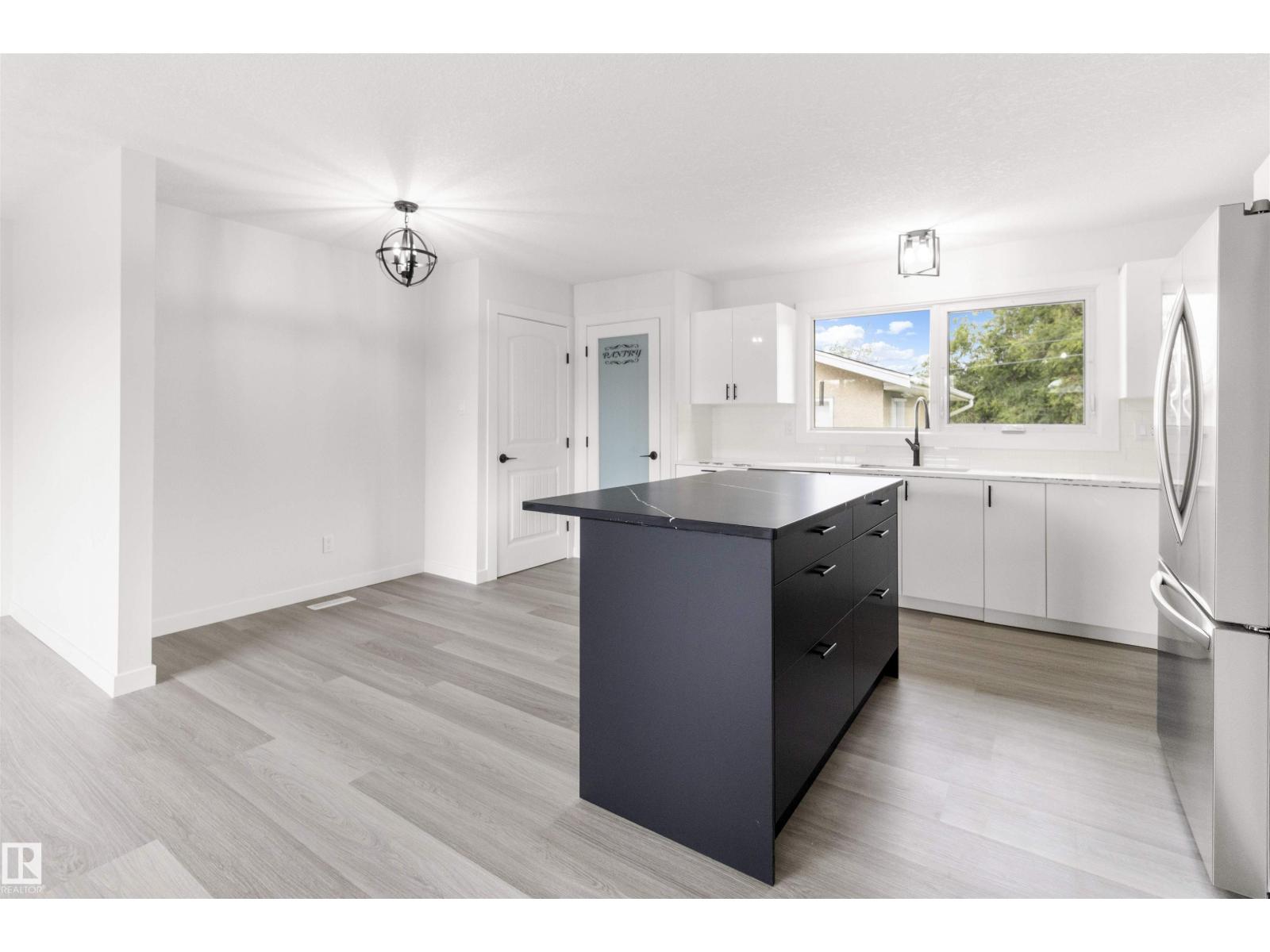 875 Juniper Av, Sherwood Park, Alberta  T8A 2C8 - Photo 14 - E4473701